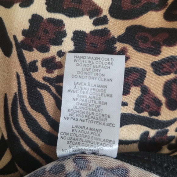 NWT 3 pc lingerie set, Excellent Condition, Never Worn - Picture 15 of 16